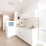 Beachfront With Open Terrace In Canteras