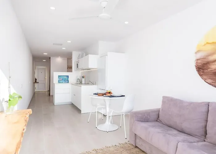 Beachfront With Open Terrace In Canteras Apartament *